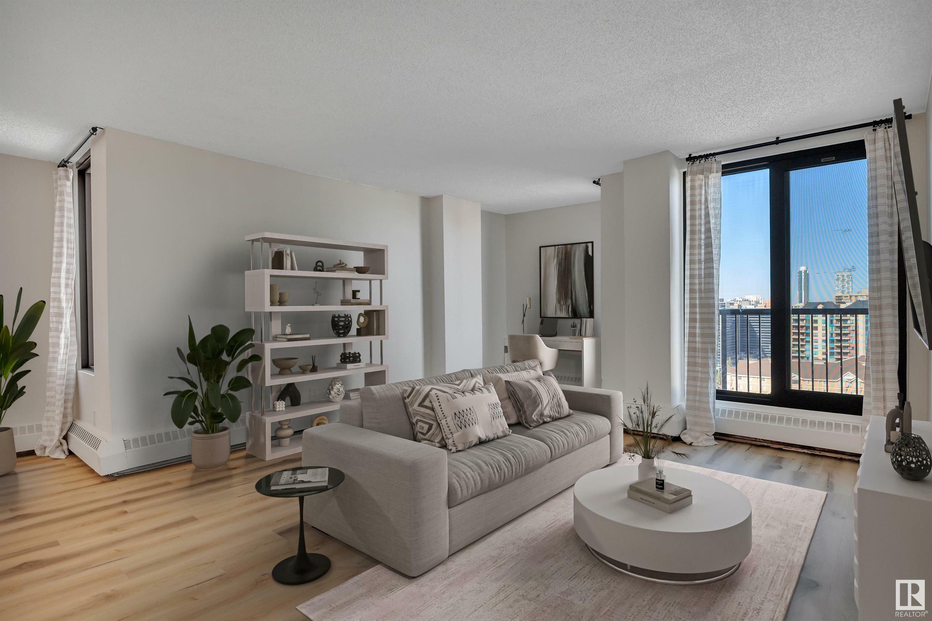 Photo de la propriété: 10145 109 Street NW 1210 AB T5J 3M5