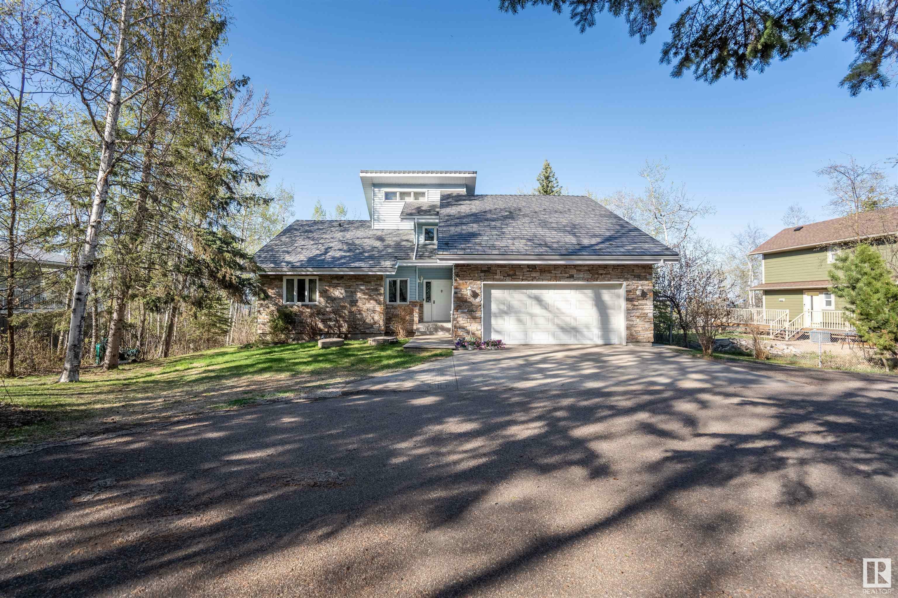 Photo de la propriété: #36 45320 Twp Rd 593A AB T9N 2J6