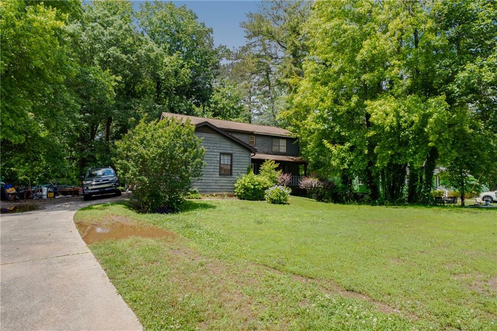 Property Photo:  1429 Smithson Drive  GA 30058 