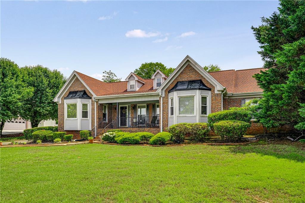 Property Photo: 5917 Southland Drive GA 30087
