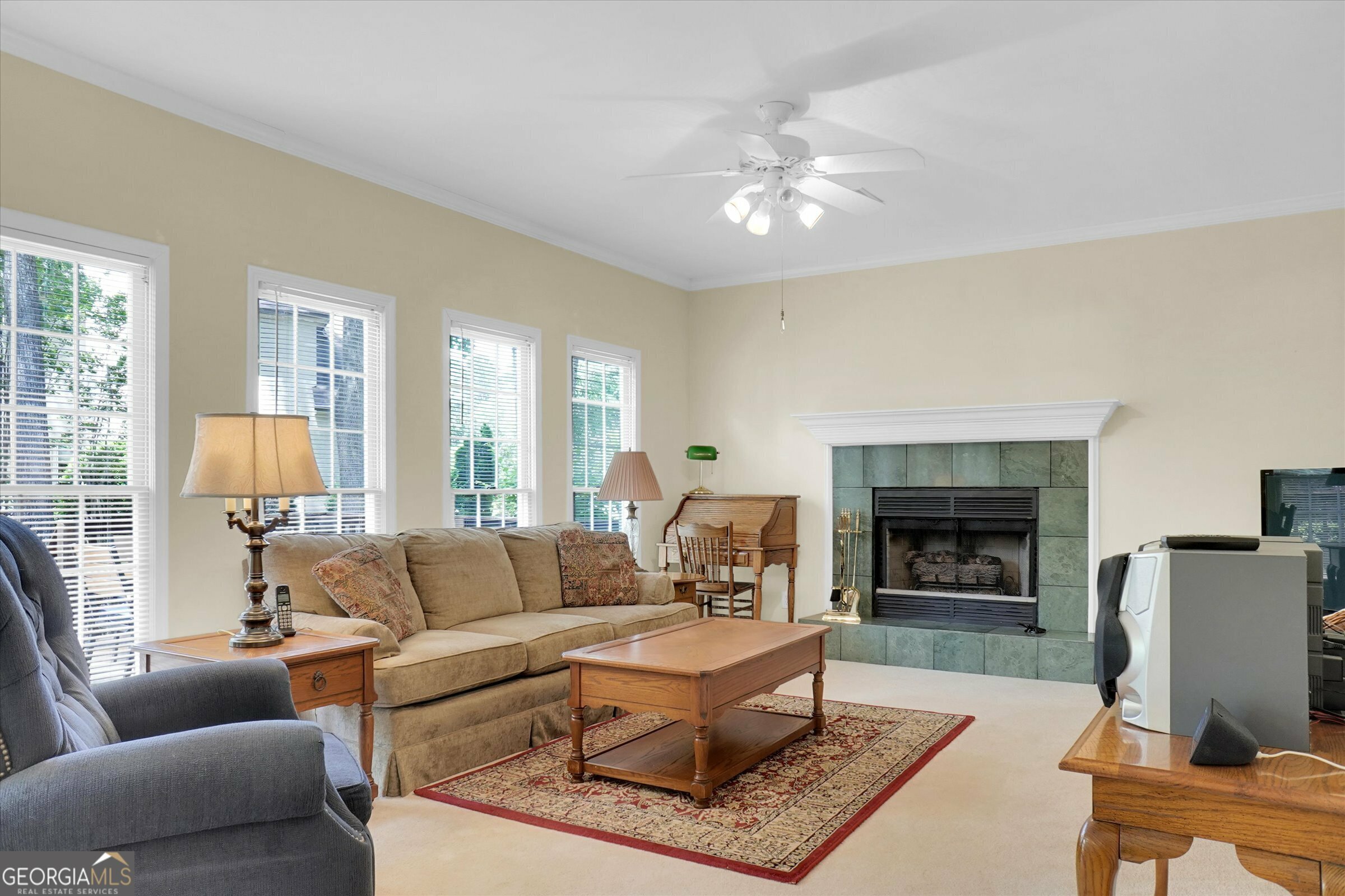 Property Photo: 121 Tamerlane GA 30269