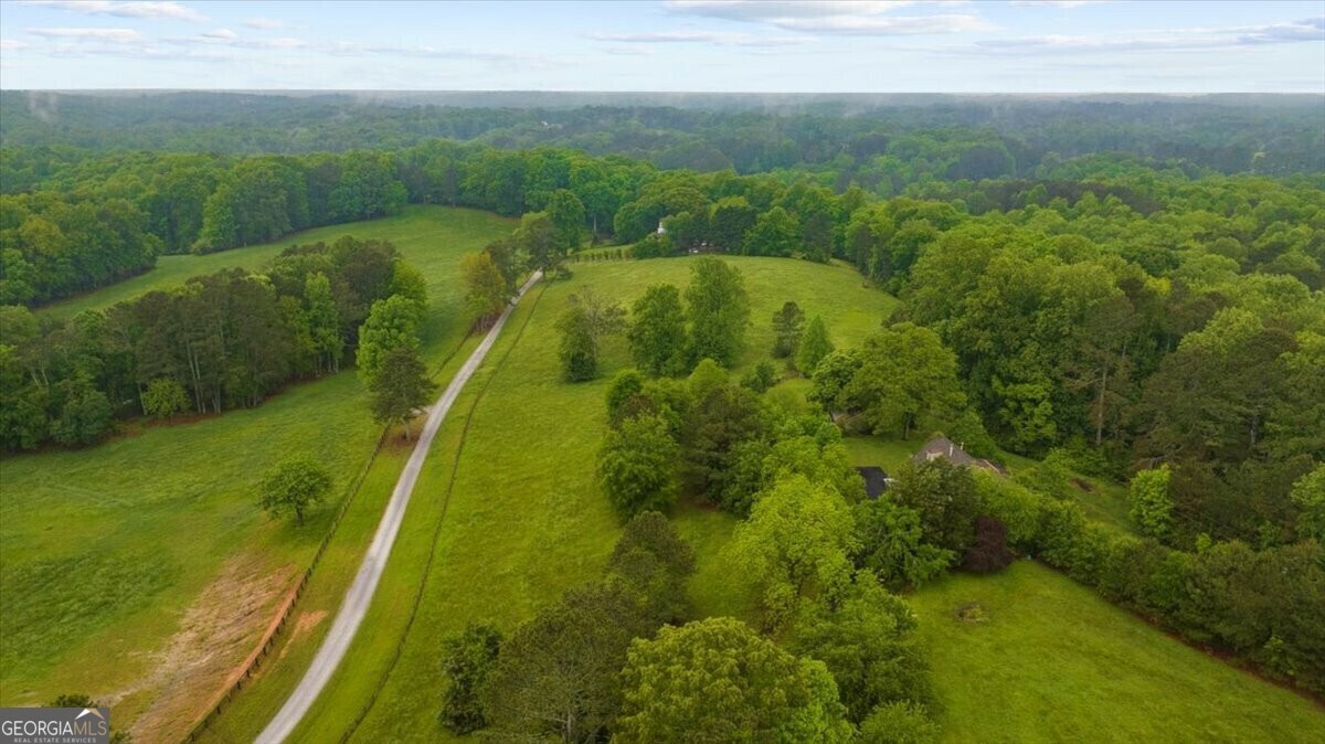 Property Photo:  855 Rivendell Lane  GA 30004 