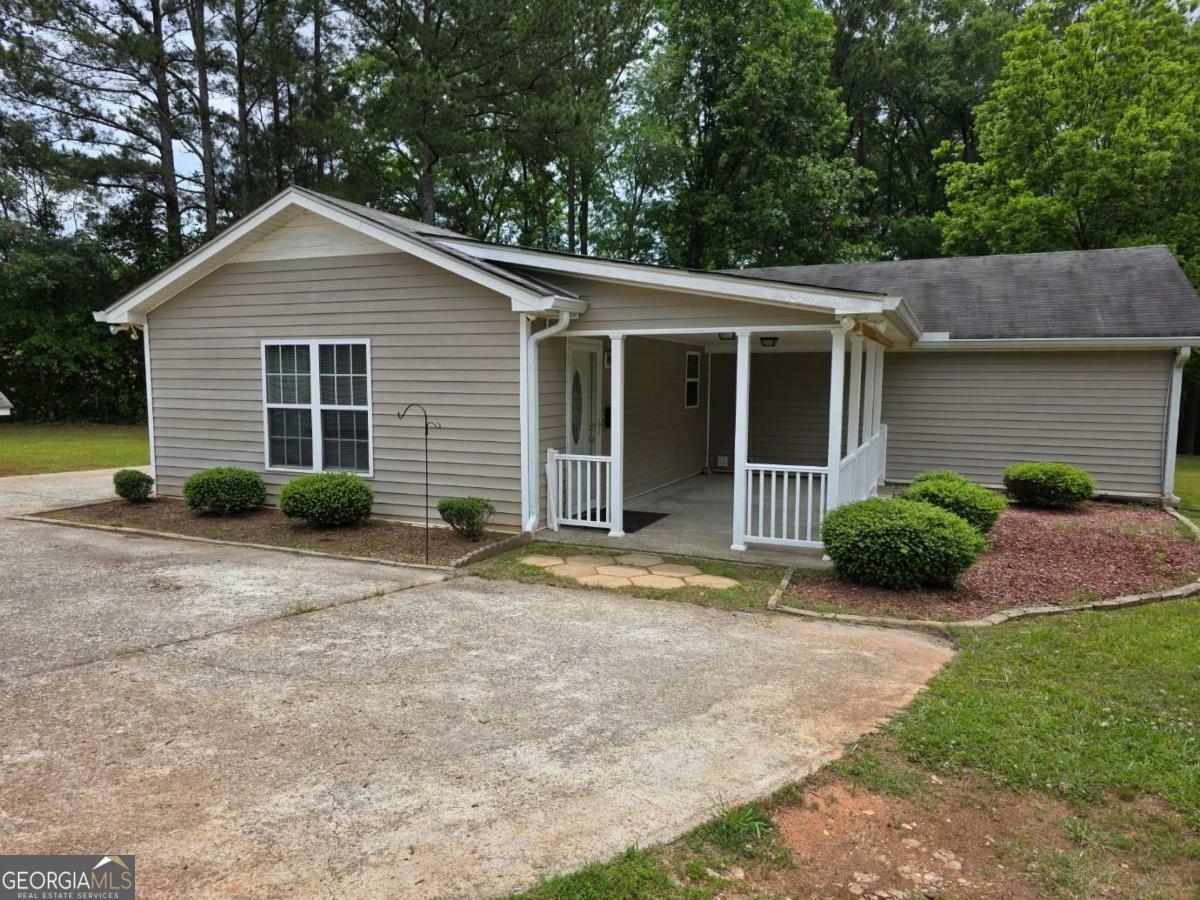 Property Photo: 5265 Thurman Baccus Road GA 30025