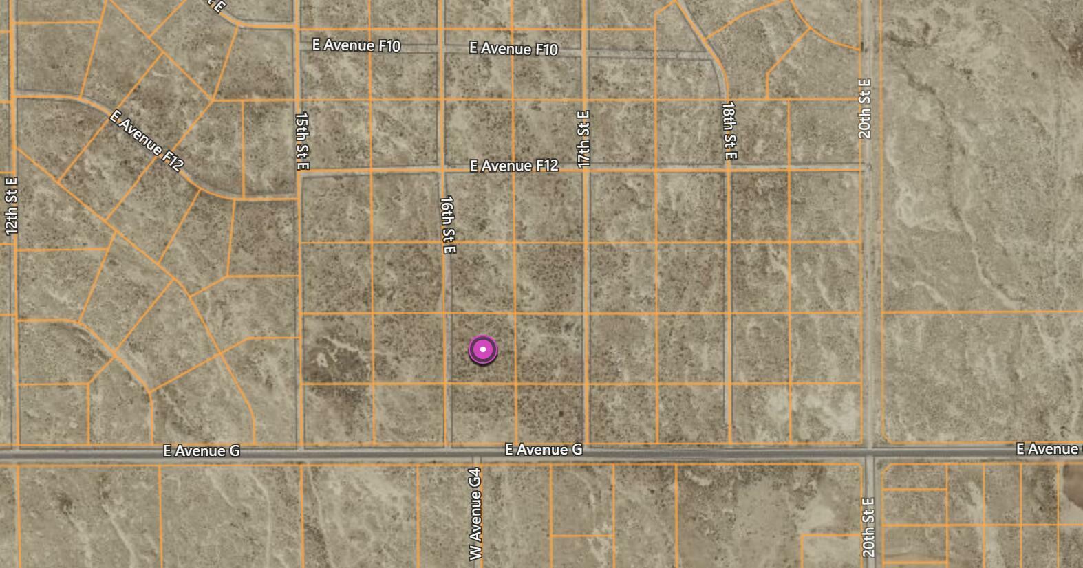 Property Photo: 16 W Ave G Vic CA 93534