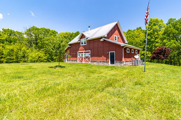 Property Photo: 171 Fieldstone Lane TN 37367