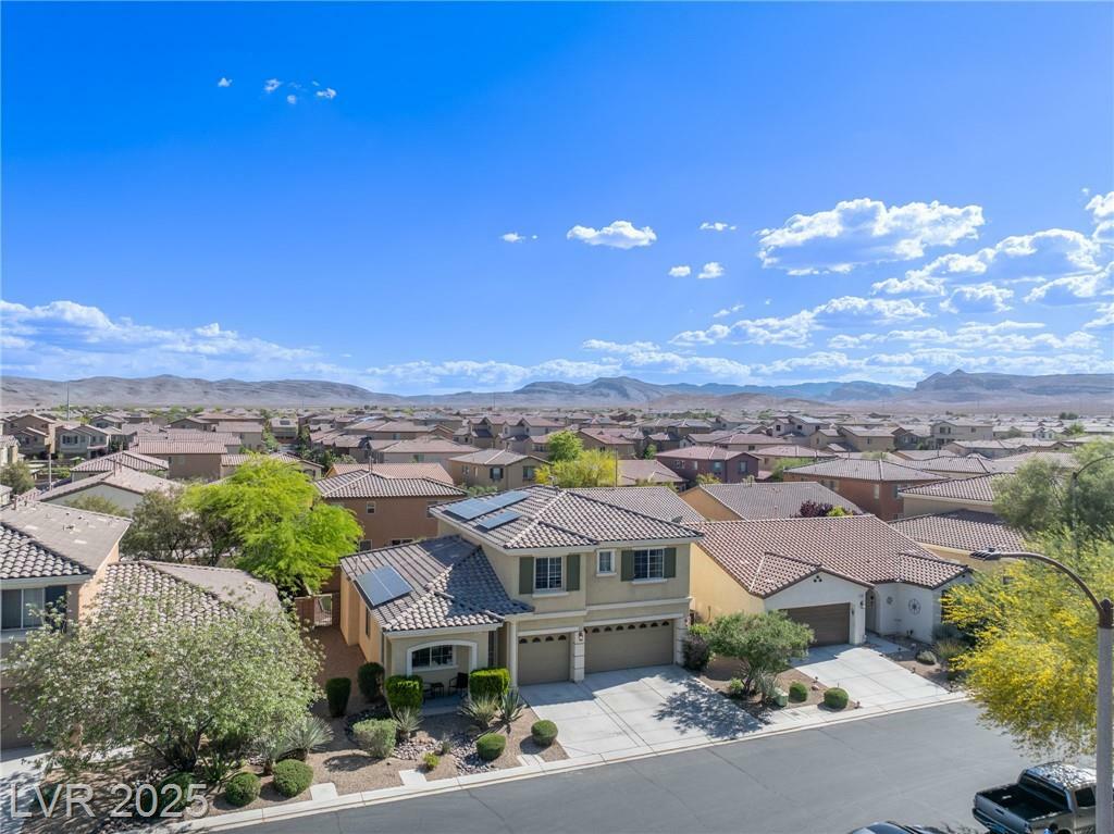Property Photo: 7417 Horizon Rock Avenue NV 89179