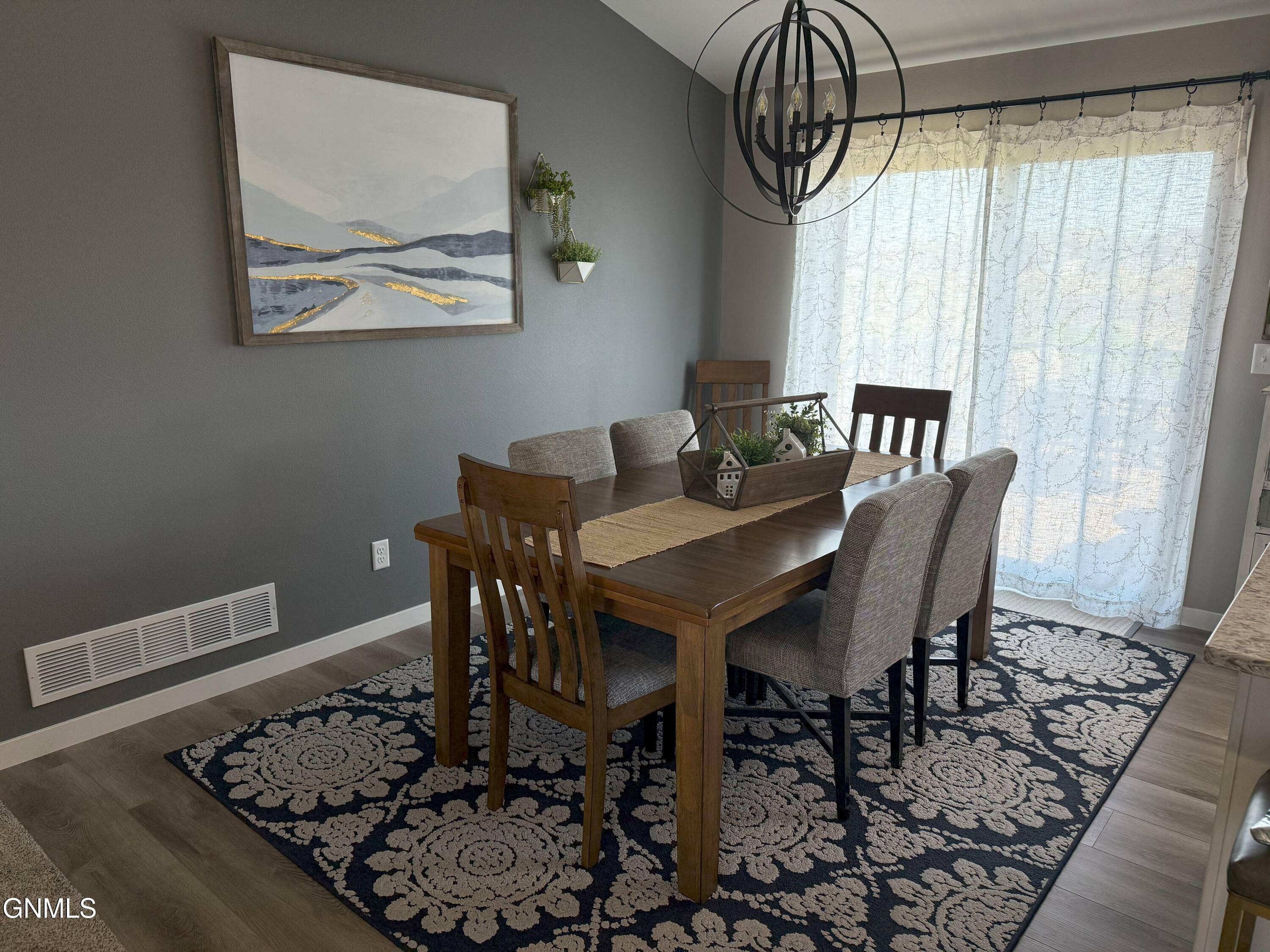 Property Photo: 643 Flint Drive ND 58503