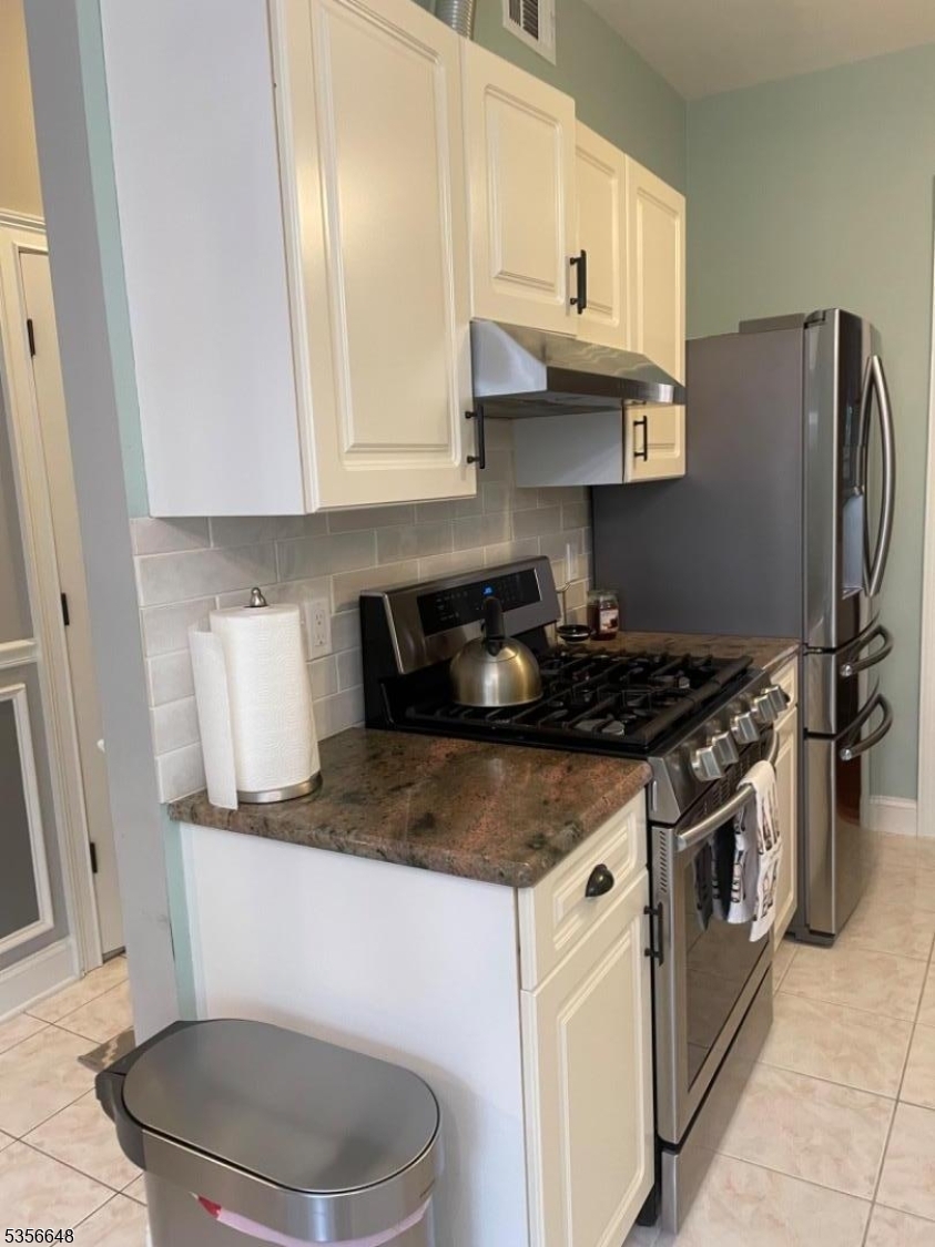 Property Photo: 108 Tallwood Ln NJ 08812