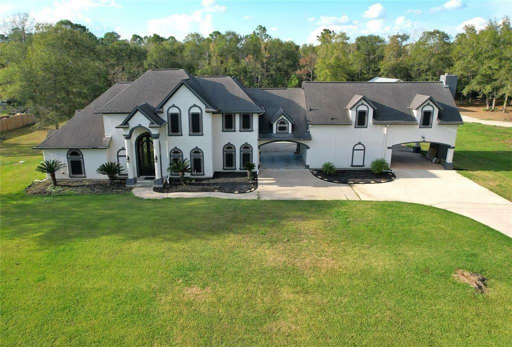 Property Photo: 582 County Road 410 TX 77535