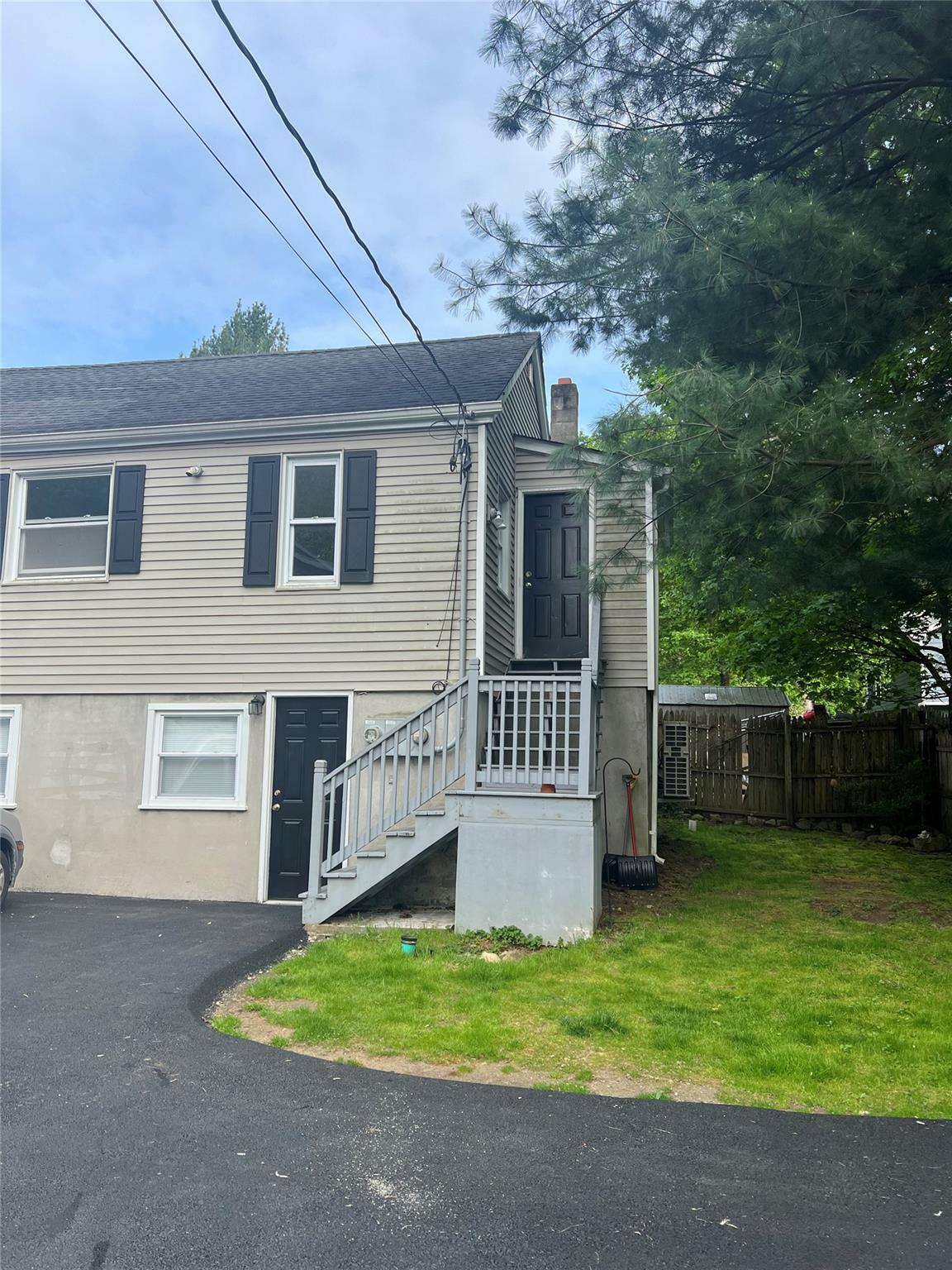 Property Photo: 22 Anderson Road Unit 3A NY 10536