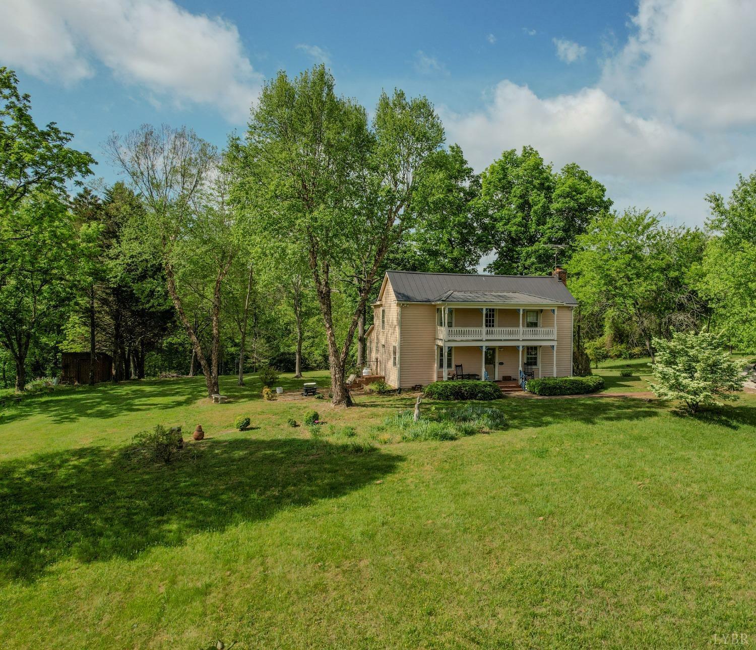 Property Photo: 5722 James River Road VA 24553