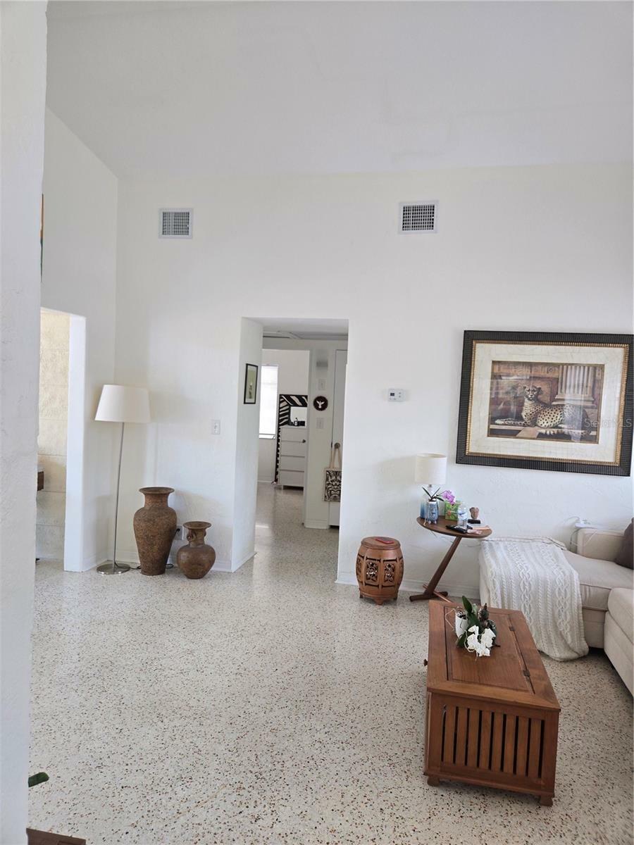 Property Photo: 6347 13th Avenue N FL 33710