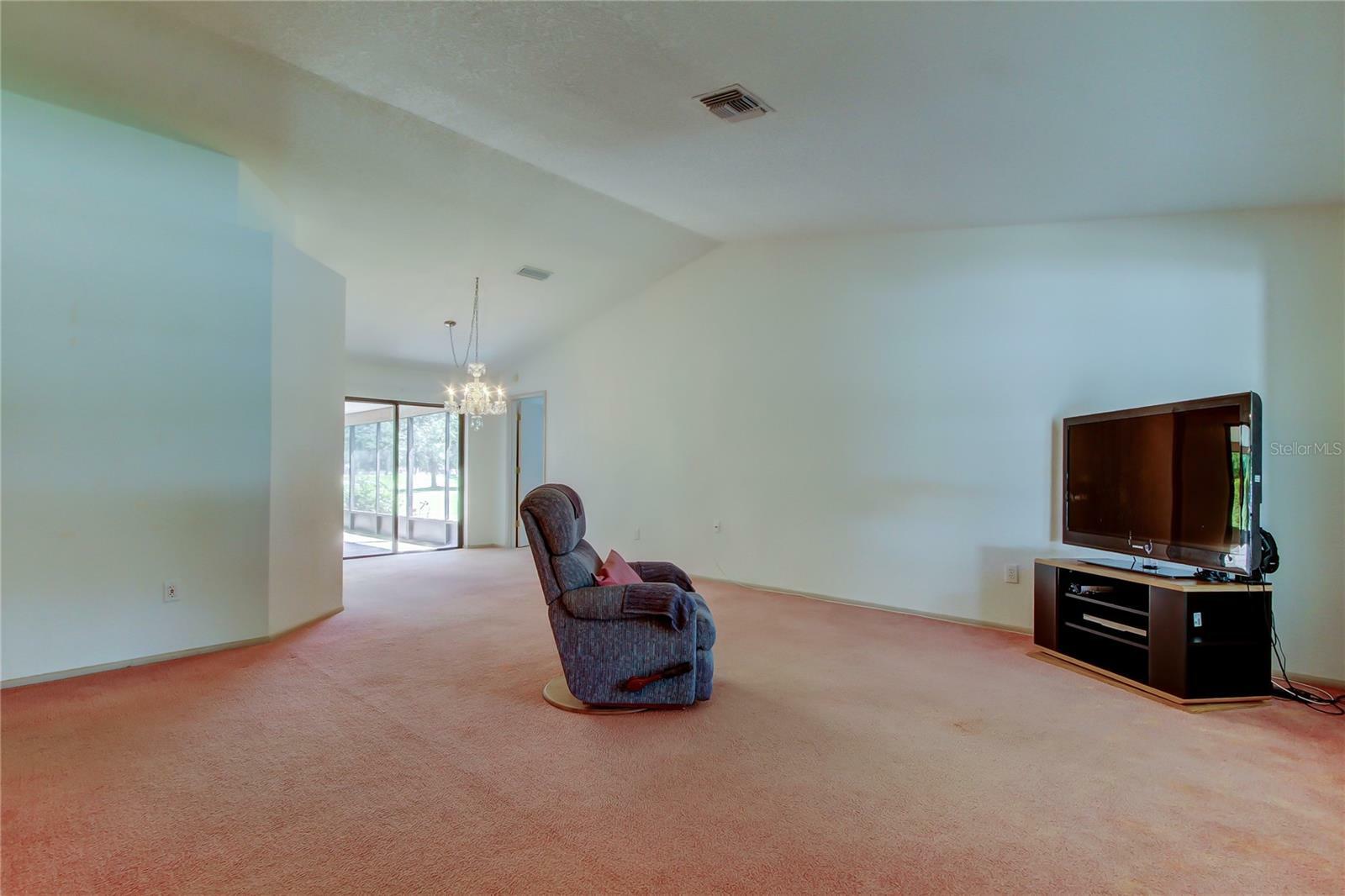 Property Photo: 11325 Glenmont Drive FL 33635