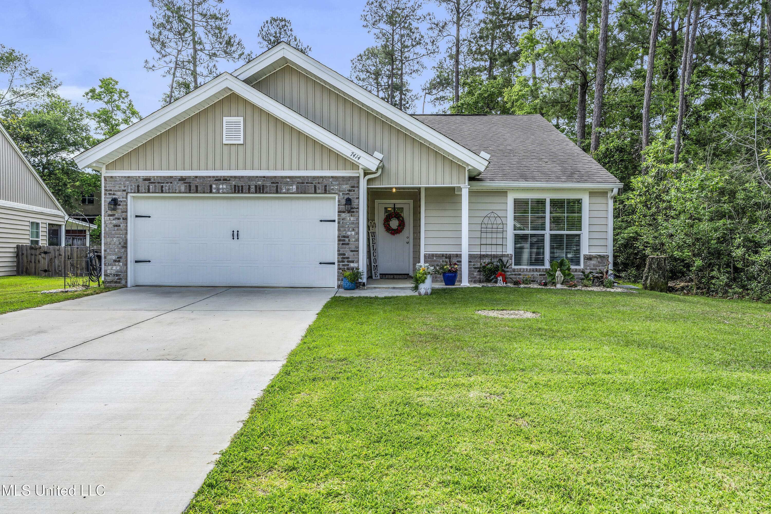 Property Photo: 7414 Kaleki Way MS 39525