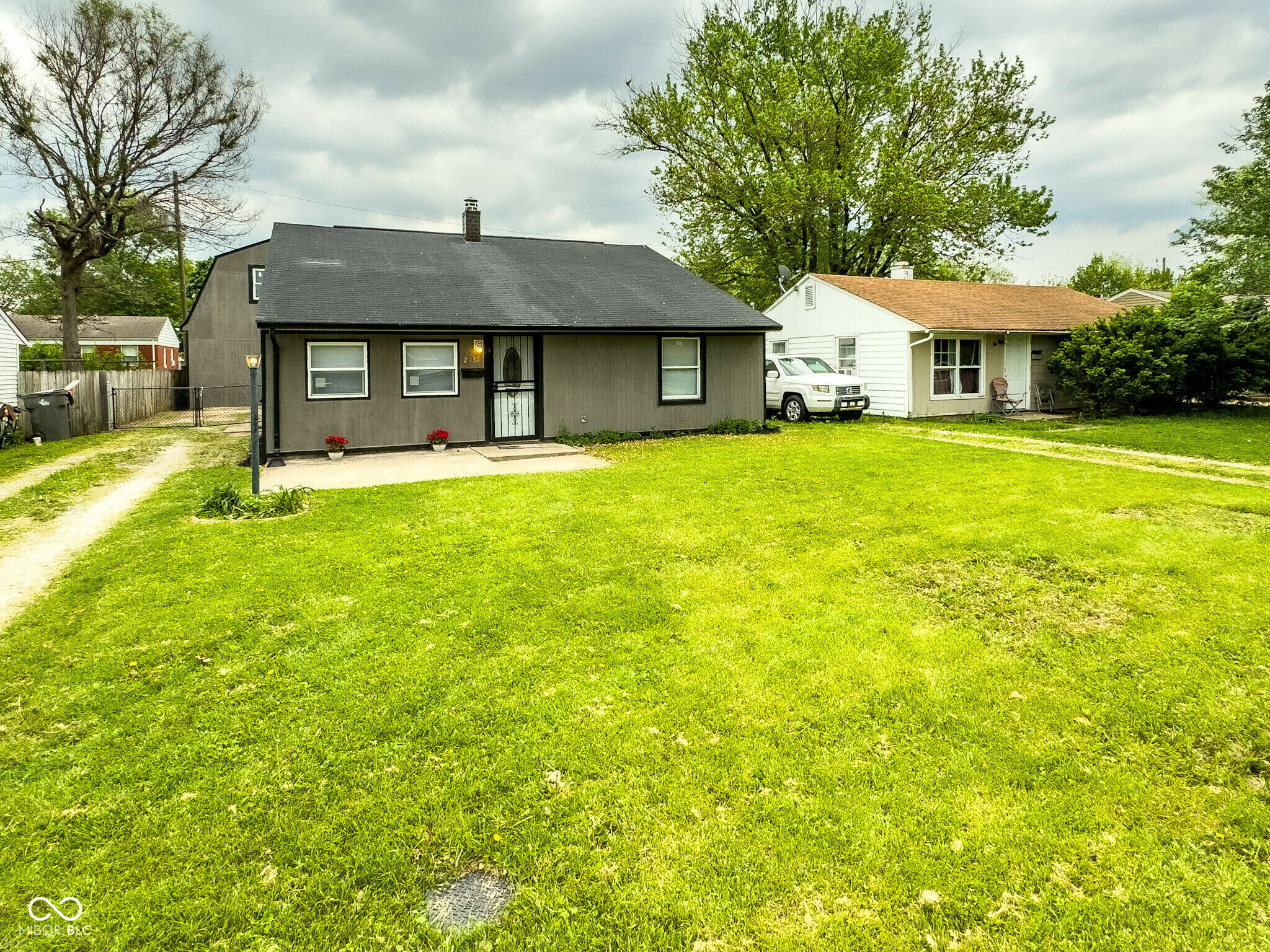 Property Photo: 2435 Asbury Street IN 46203