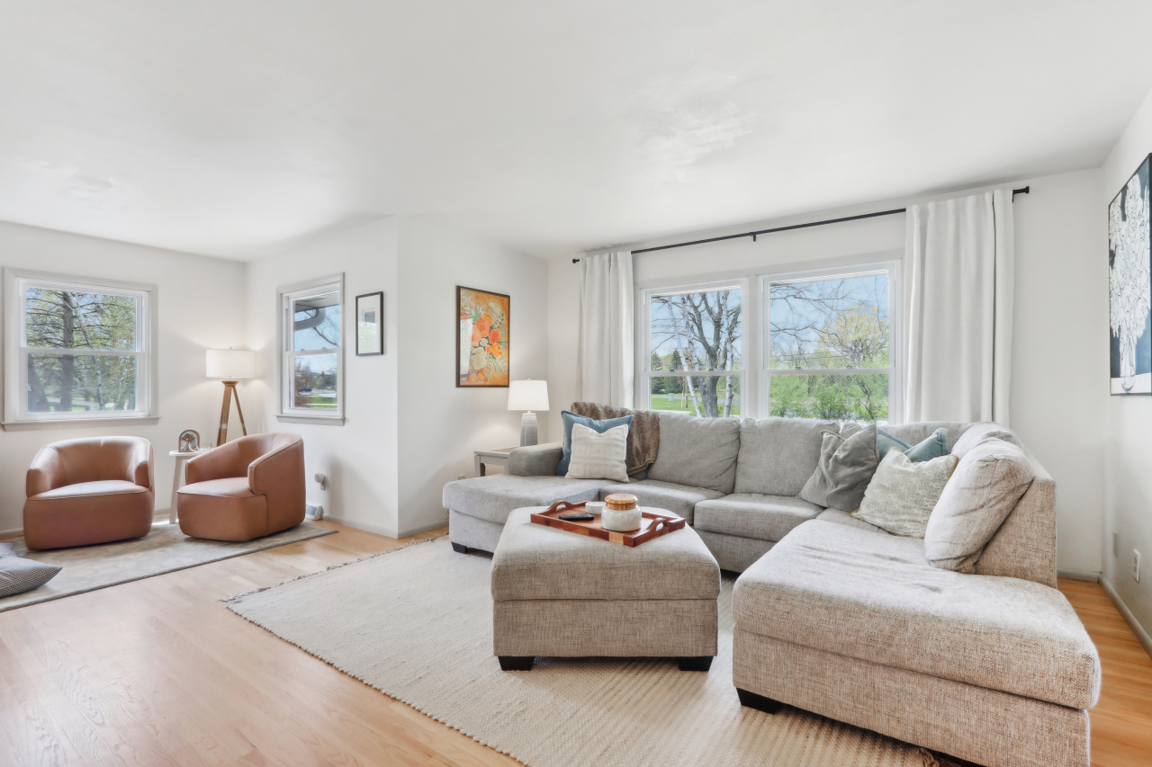 Property Photo: W279n2140 Prospect Ave WI 53072
