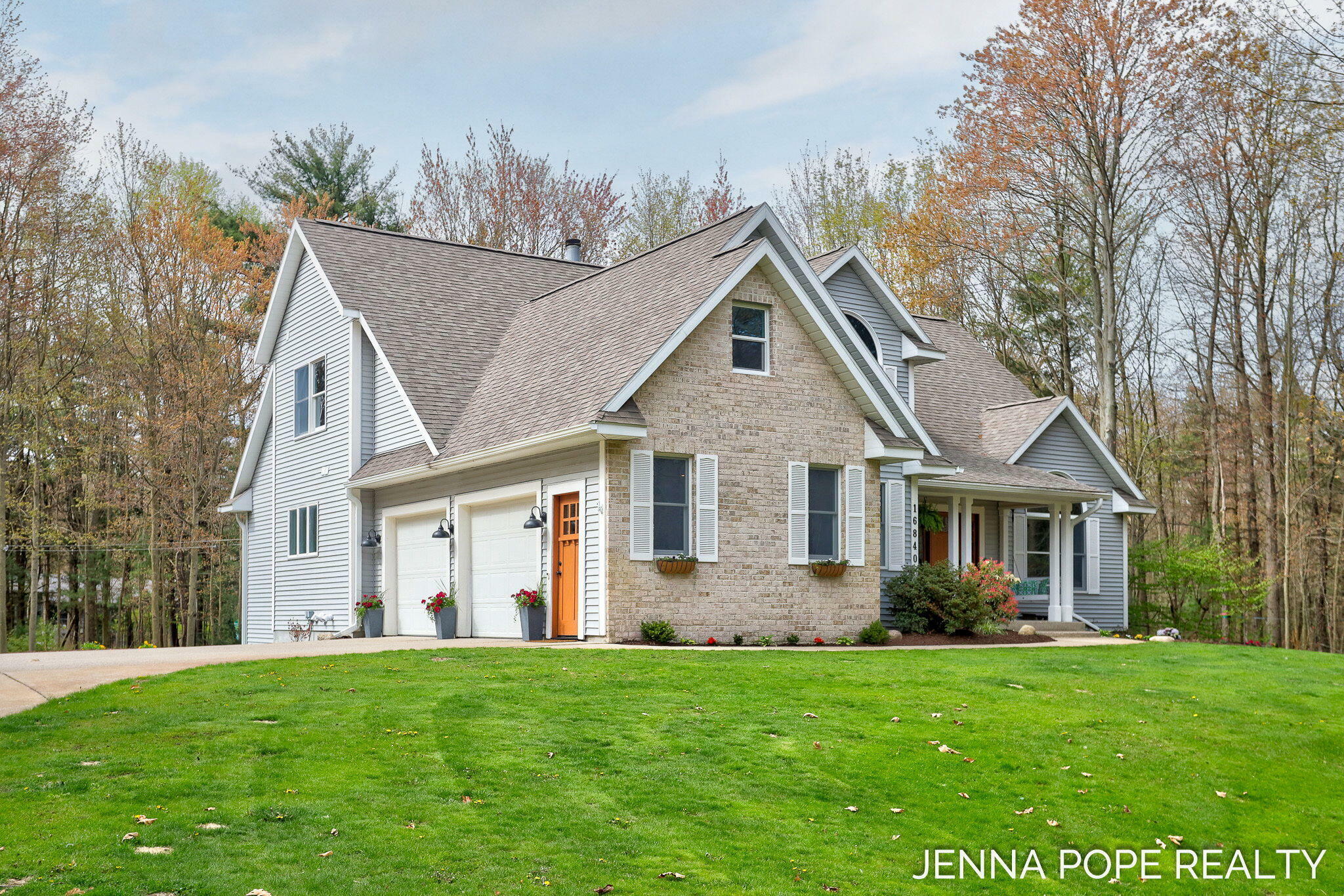 Property Photo: 16840 Cricket Court MI 49417