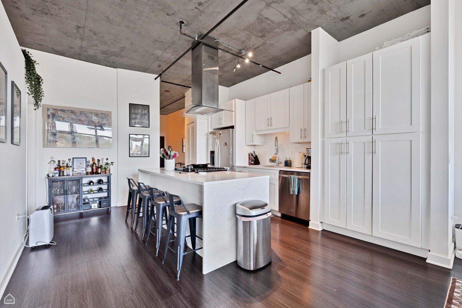 Property Photo: 50 E 16th Street 312 IL 60616