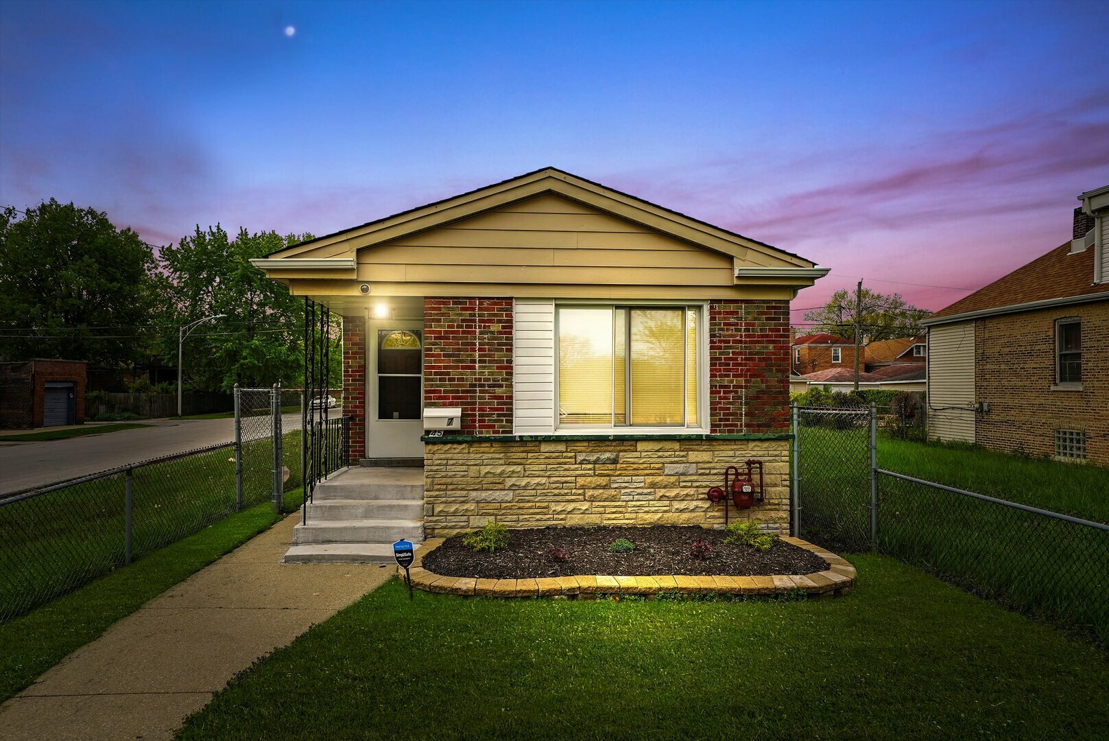 457 E 91st Street  Chicago IL 60619 photo