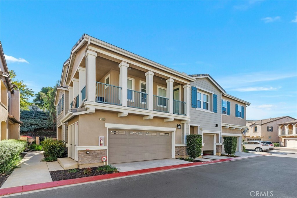 Property Photo: 43002 Calle Cristal 35 CA 92592