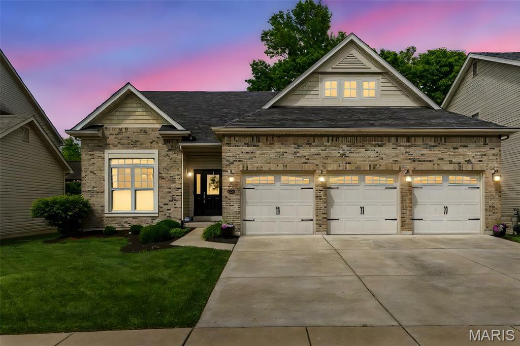 Property Photo:  1804 Sterling Oaks Drive  MO 63376 