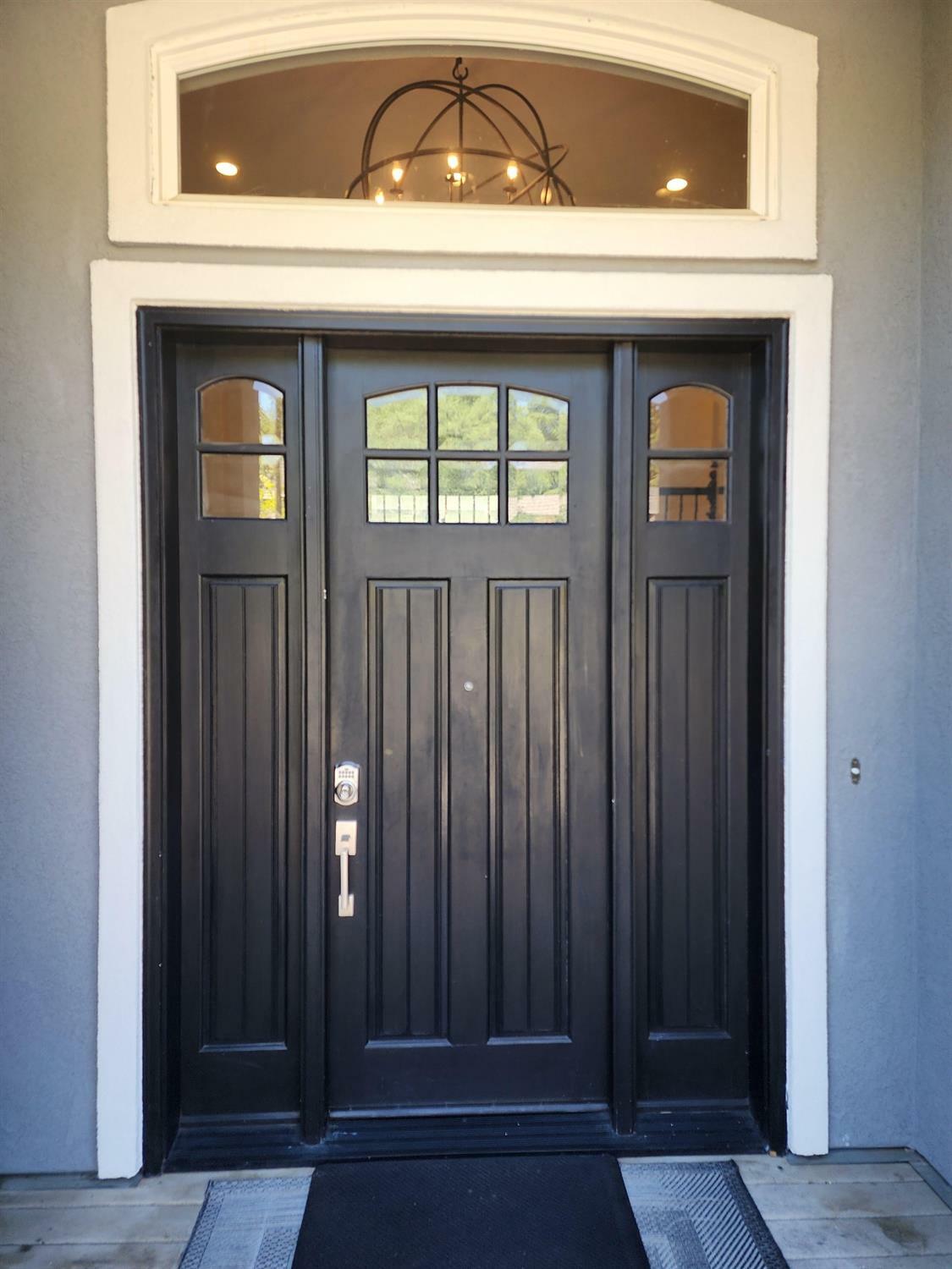 Property Photo: 335 Glen Ridge Court CA 95762