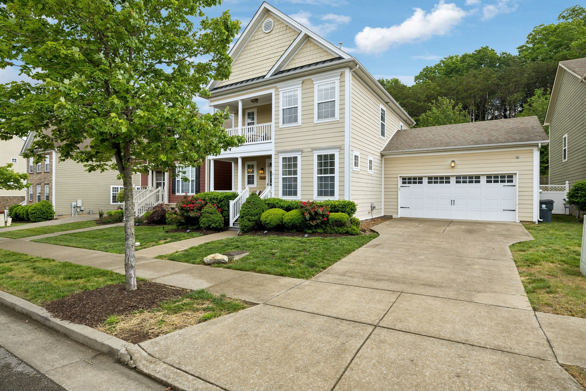 Property Photo:  2669 Avery Park Dr  TN 37211 