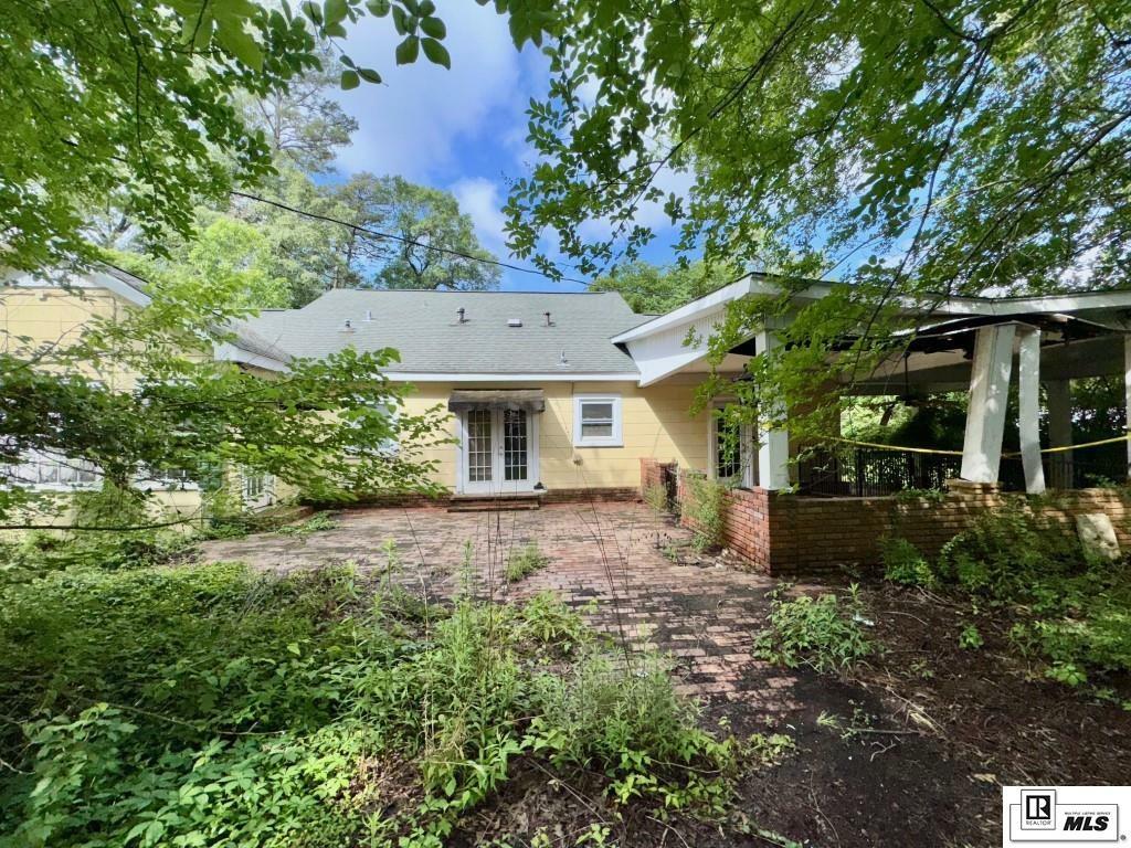 Property Photo: 1412 Country Club Road LA 71220