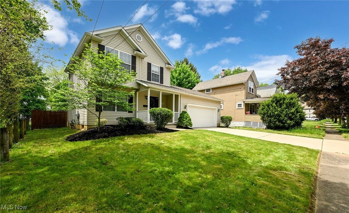 Property Photo: 142 Westwood Avenue OH 44302