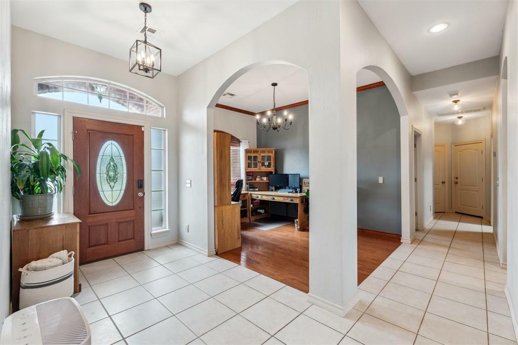 Property Photo: 116 Mission Hills Drive OK 73044
