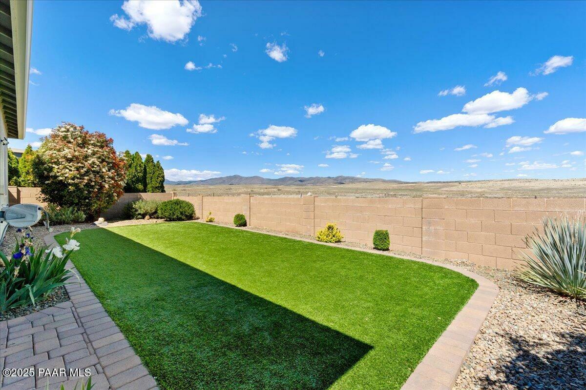 Property Photo: 921 N Soliz Street AZ 86327