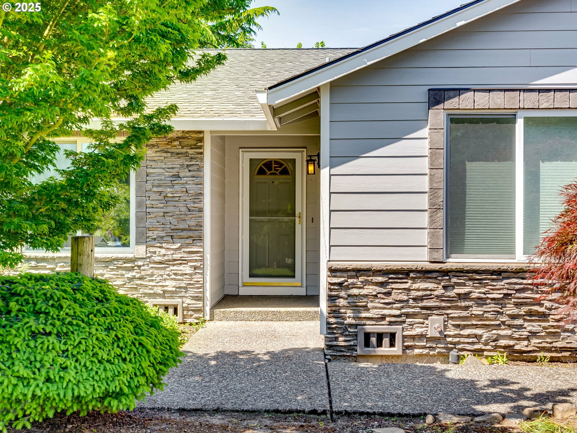 Property Photo: 4008 NE 140th Ave WA 98682
