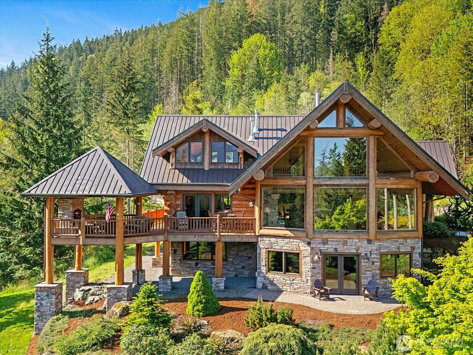 Property Photo: 16323 Reserve Drive SE WA 98045