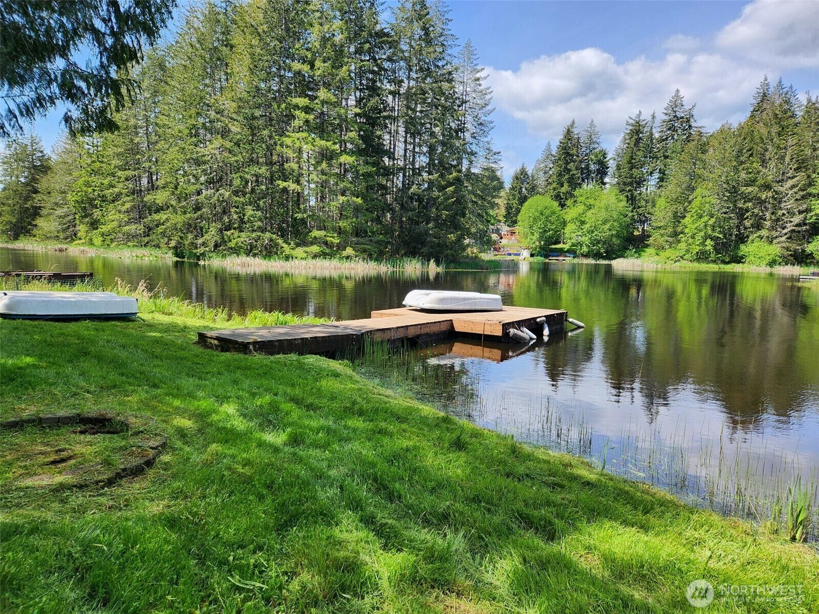 Property Photo: 1501 E Timberlake E WA 98584