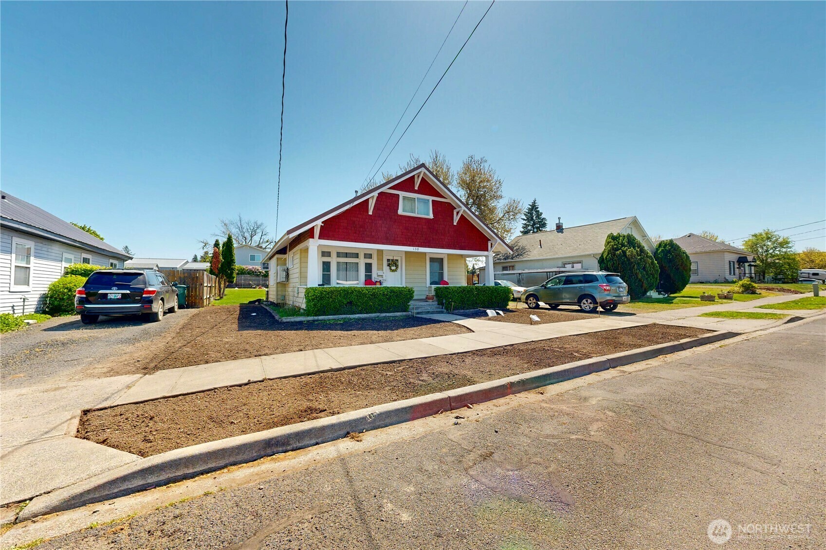 Property Photo: 138 SE 5th Avenue OR 97862