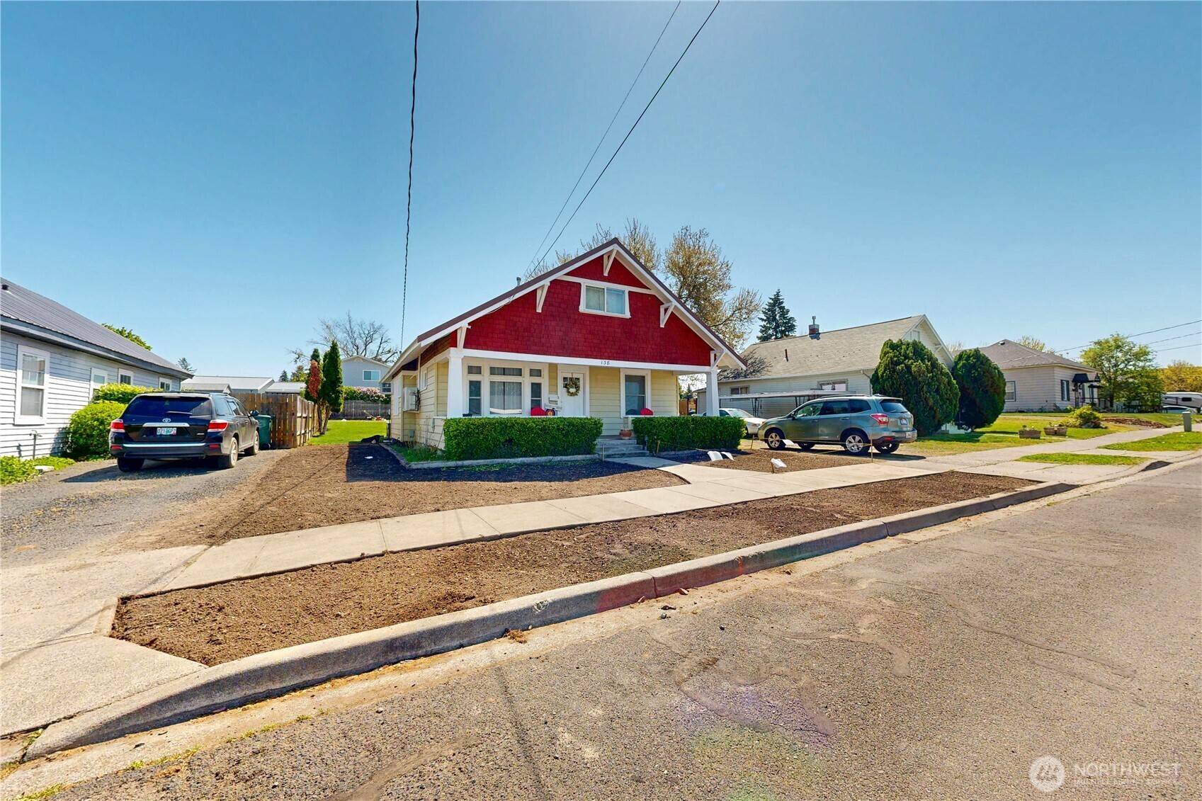 Property Photo: 138 SE 5th Avenue OR 97862