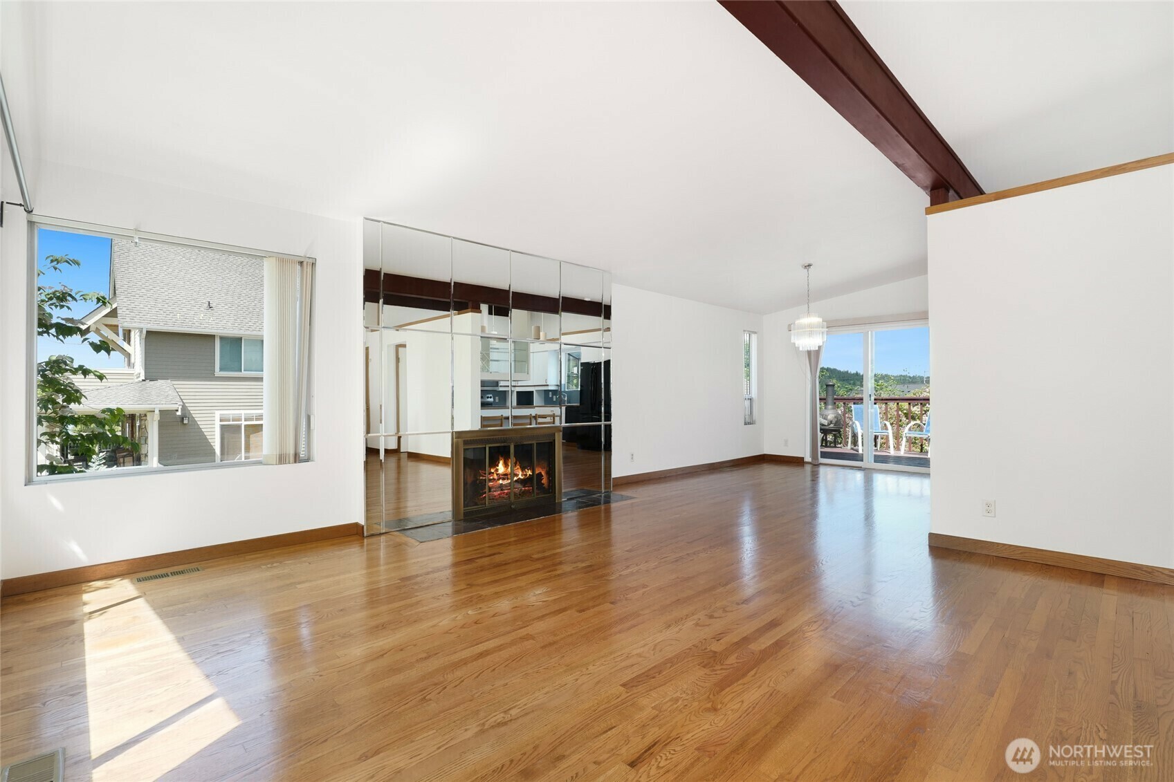 Property Photo: 1006 N 36th St WA 98056