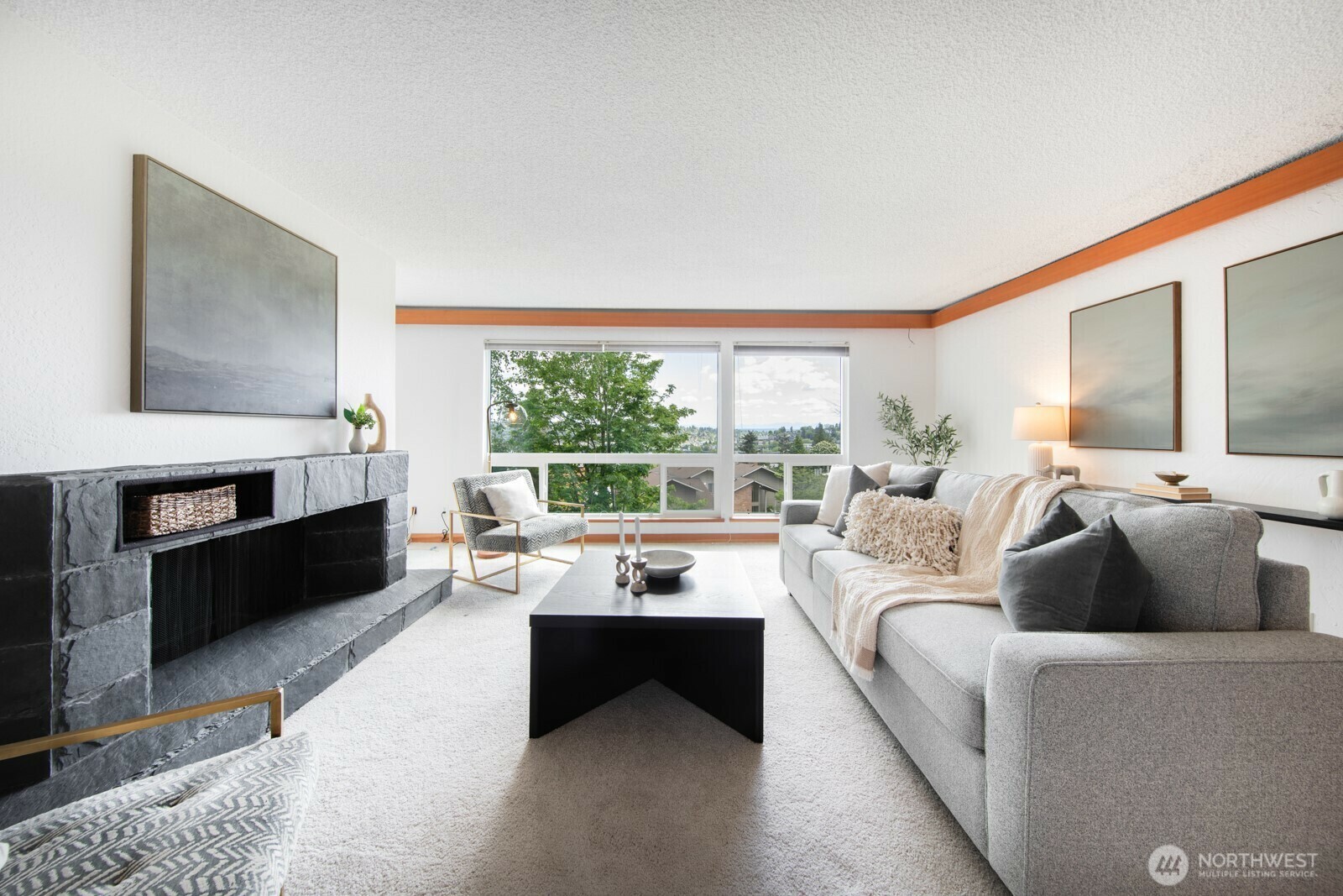 Property Photo: 2500 W Manor Place 216 WA 98199