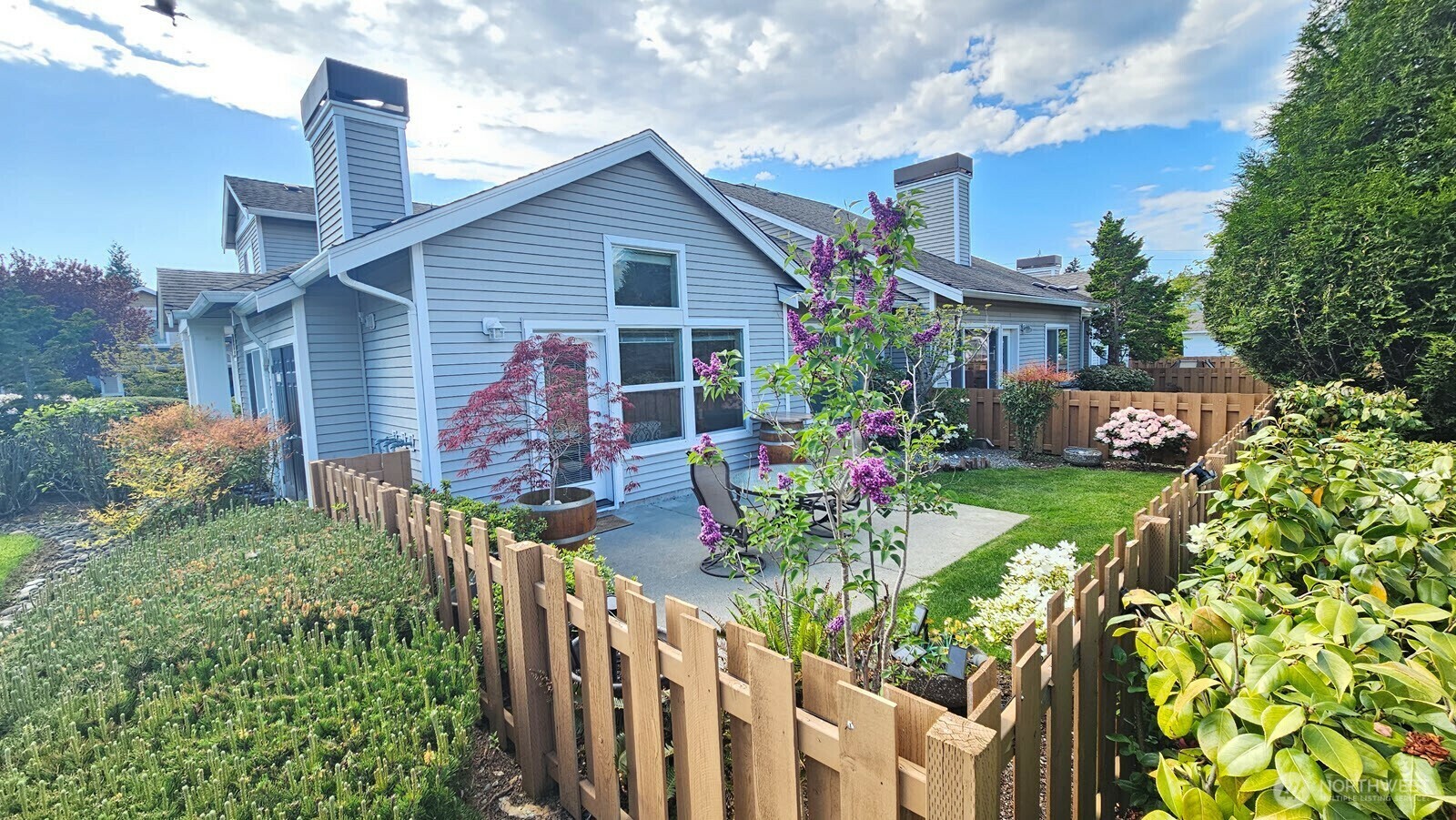 Property Photo: 5909 Panorama Drive SE 19-103 WA 98092