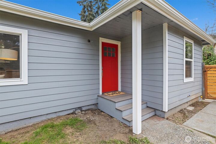 7229 S  127th Street  Seattle WA 98178 photo