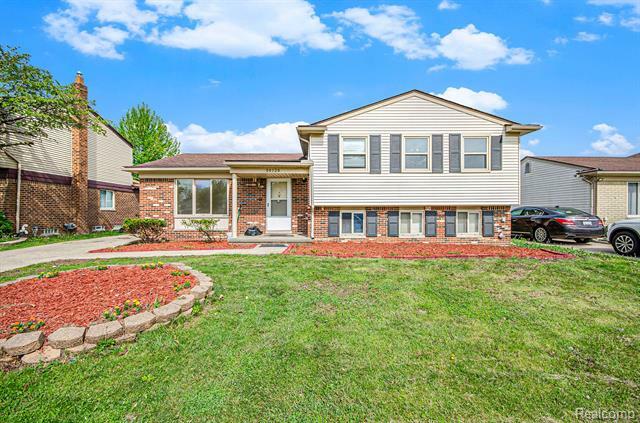 Property Photo: 39126 Byers Drive MI 48310