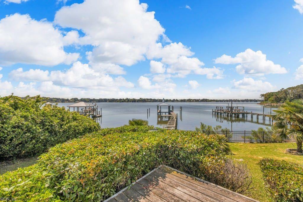 Property Photo: 4309 Hatton Point Rd VA 23703