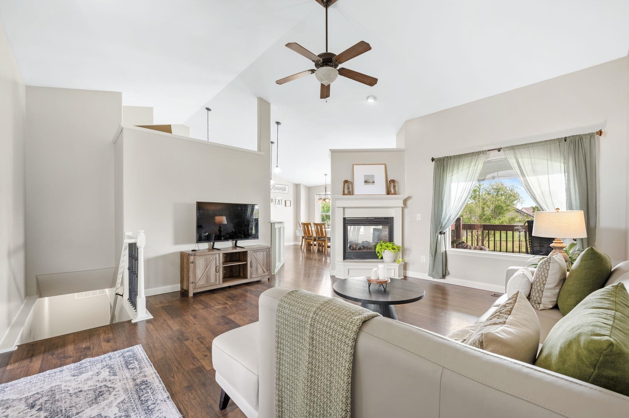 Property Photo: 1916 N Newberry Pl KS 67037