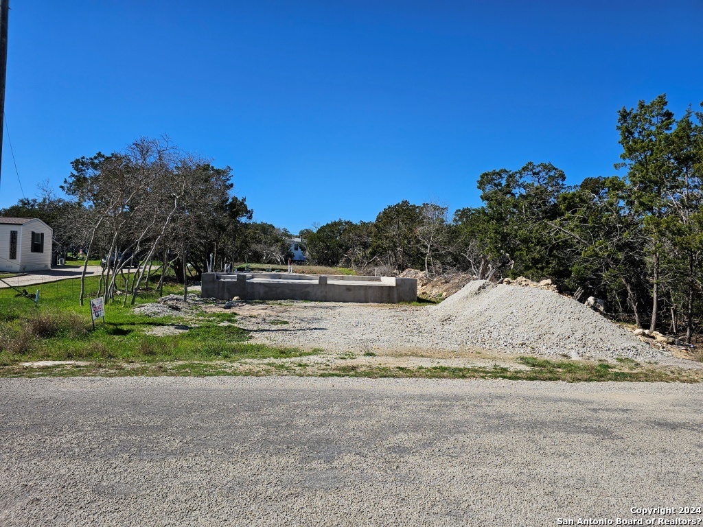 Property Photo: 1144 Brook Valley Dr TX 78133