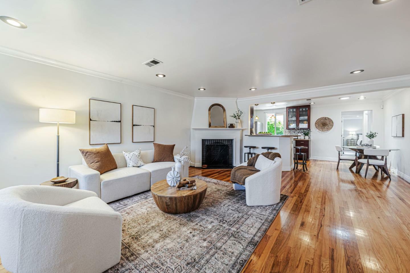 Property Photo: 824 8th Avenue CA 94063