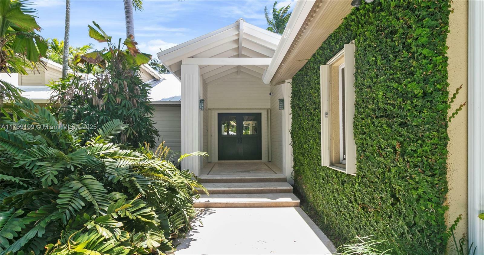 7100 SW 139th St  Palmetto Bay FL 33158 photo
