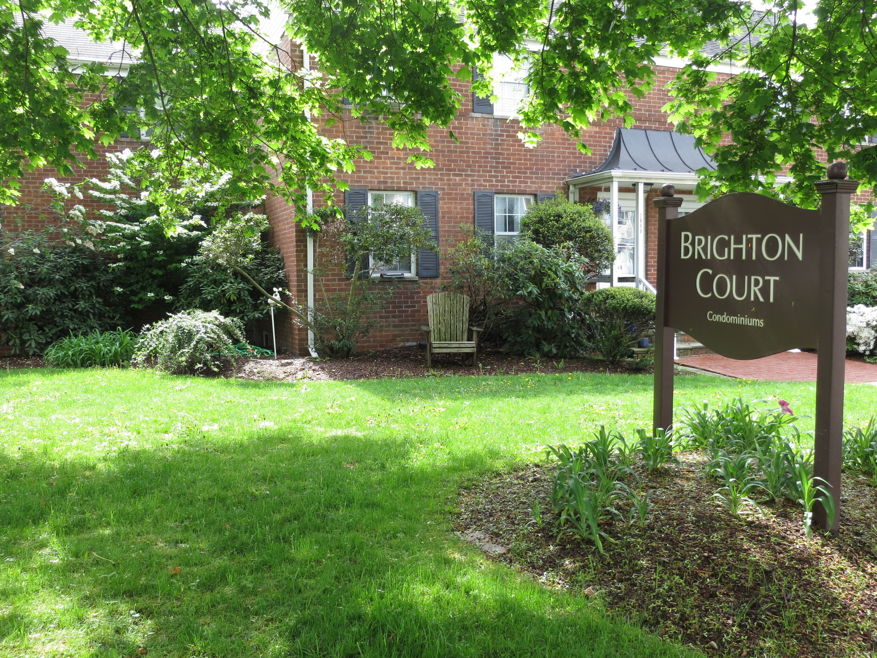 Property Photo:  1858 Summer Street 1858  CT 06905 