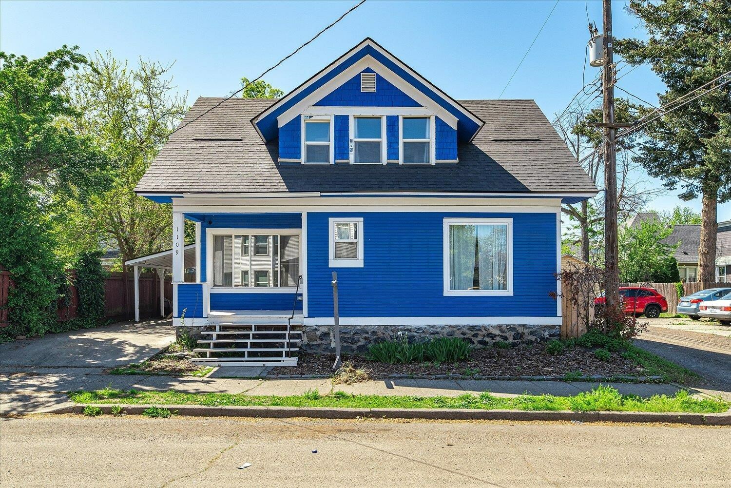 Property Photo: 1109 N Walnut St WA 99201