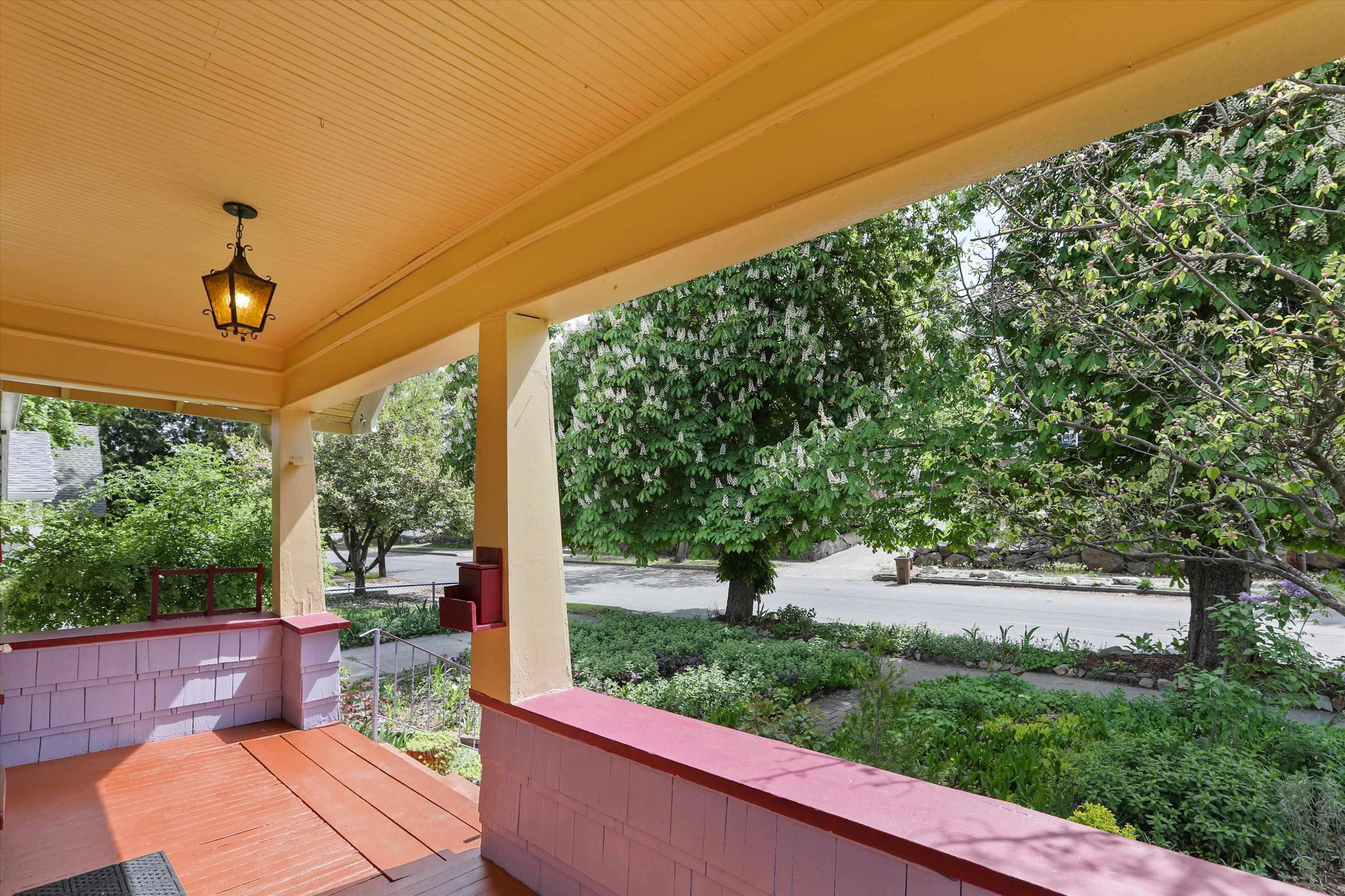 Property Photo: 3123 E 17th Ave WA 99223