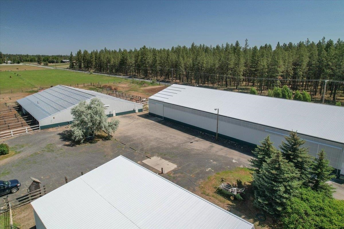 Property Photo: 3714 W Anderson Rd WA 99004